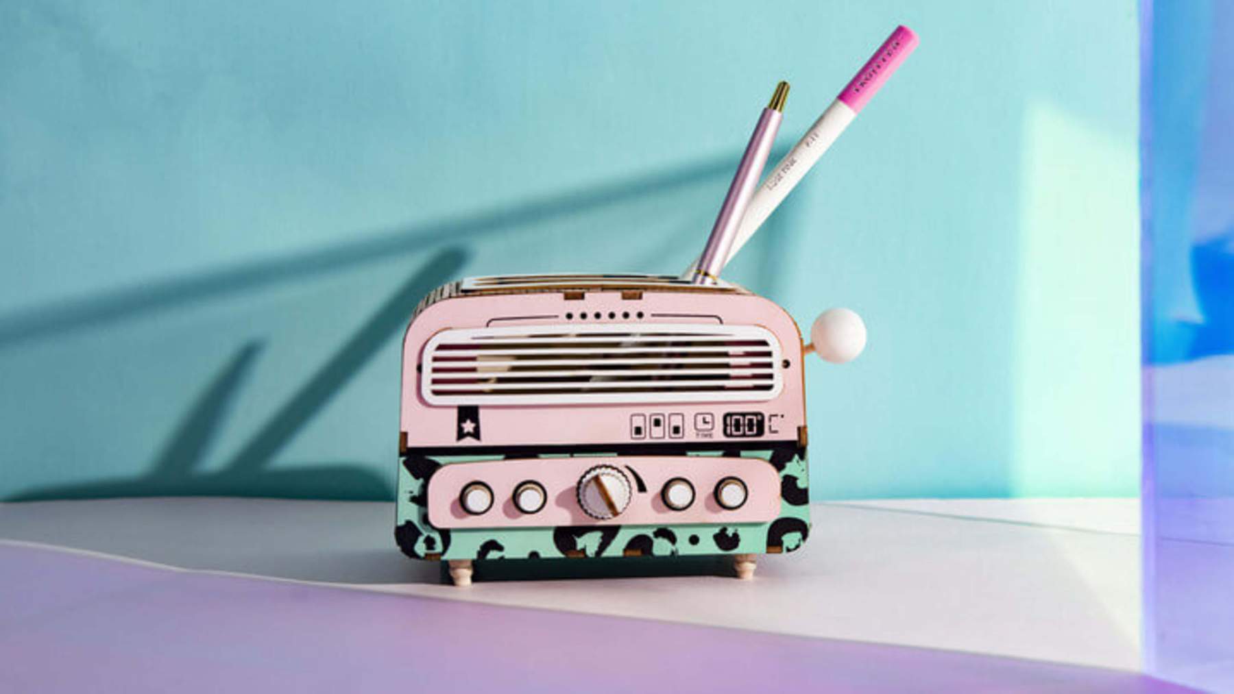 Pink Cute Radio