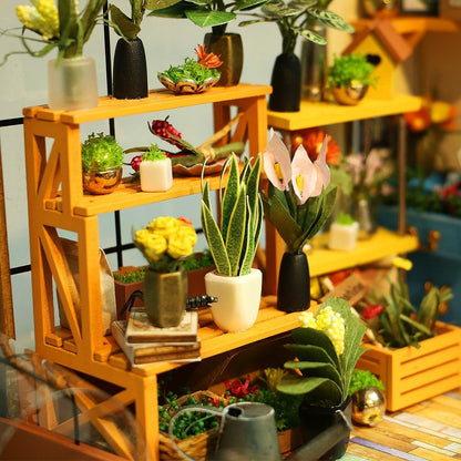 Summer Glass Greenhouse